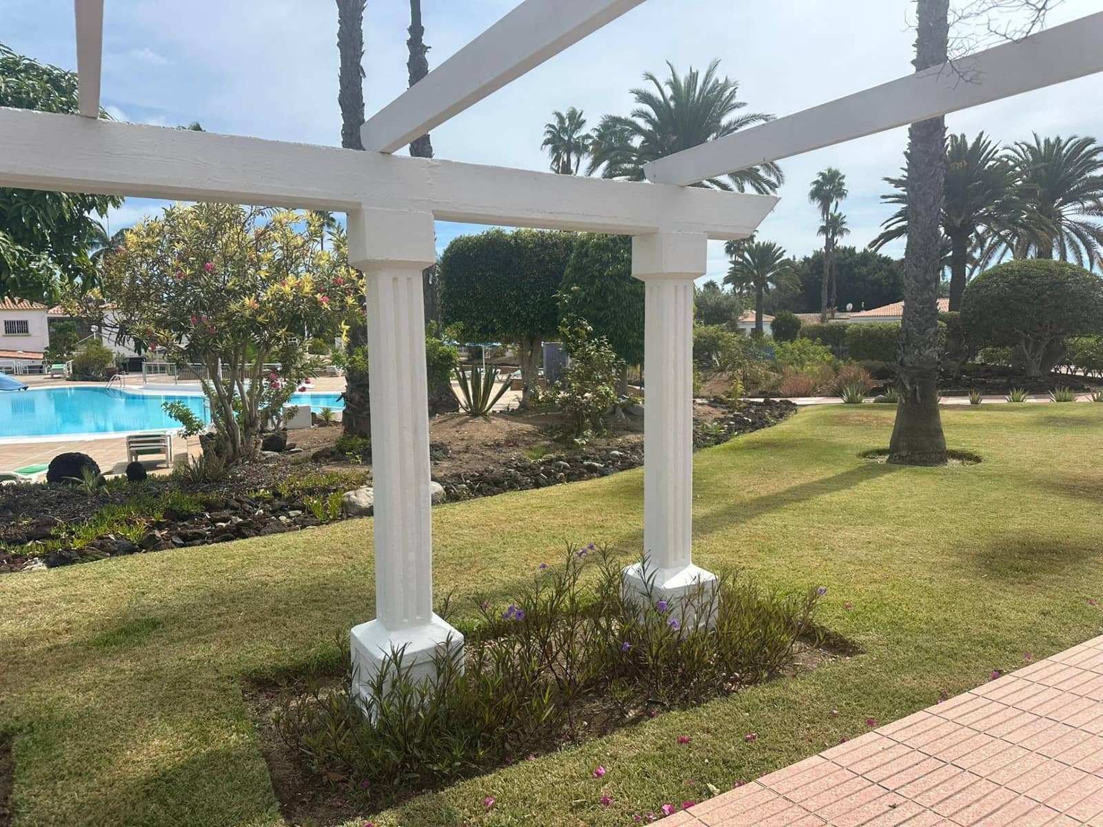 2 quarto Bungalow para venda em San Bartolome de Tirajana com piscina - 369 000 € (Ref: 9330609)