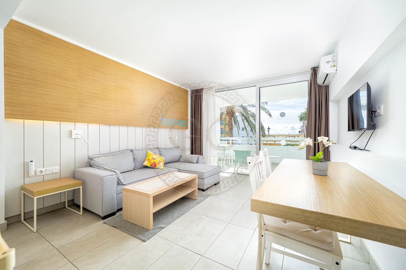 1 soverom Leilighet til salgs i Playa del Ingles med svømmebasseng - € 189 000 (Ref: 9359543)