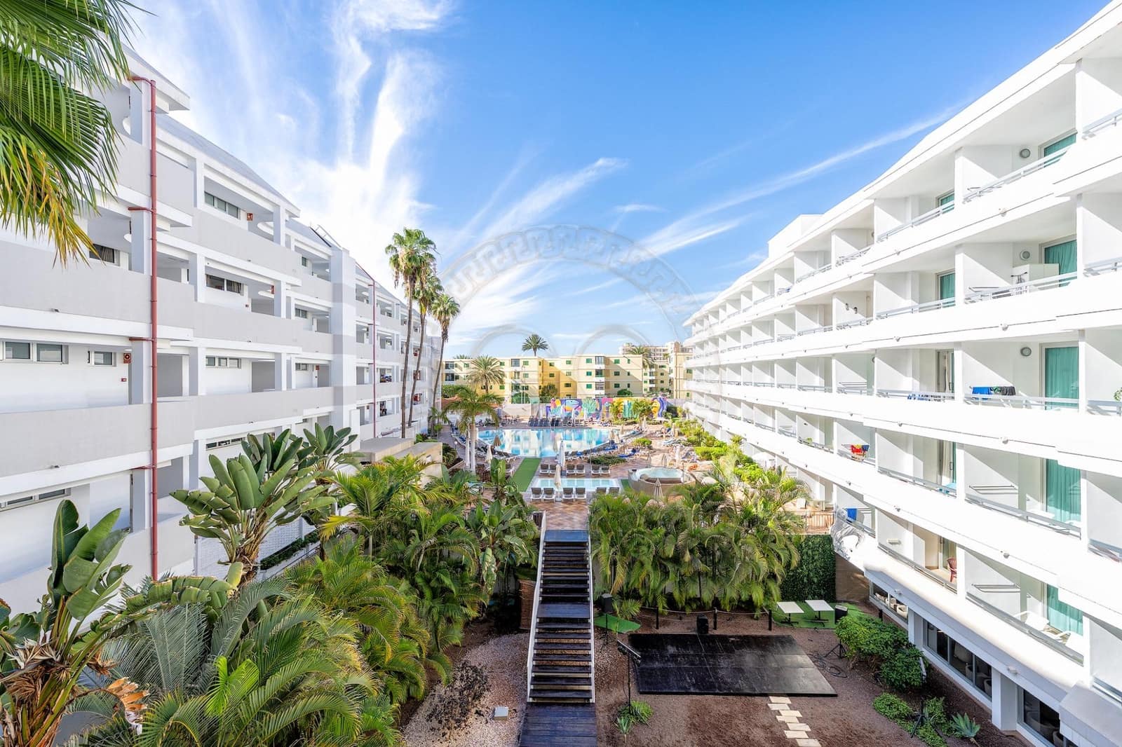 1 soverom Leilighet til salgs i Playa del Ingles med svømmebasseng - € 189 000 (Ref: 9359543)