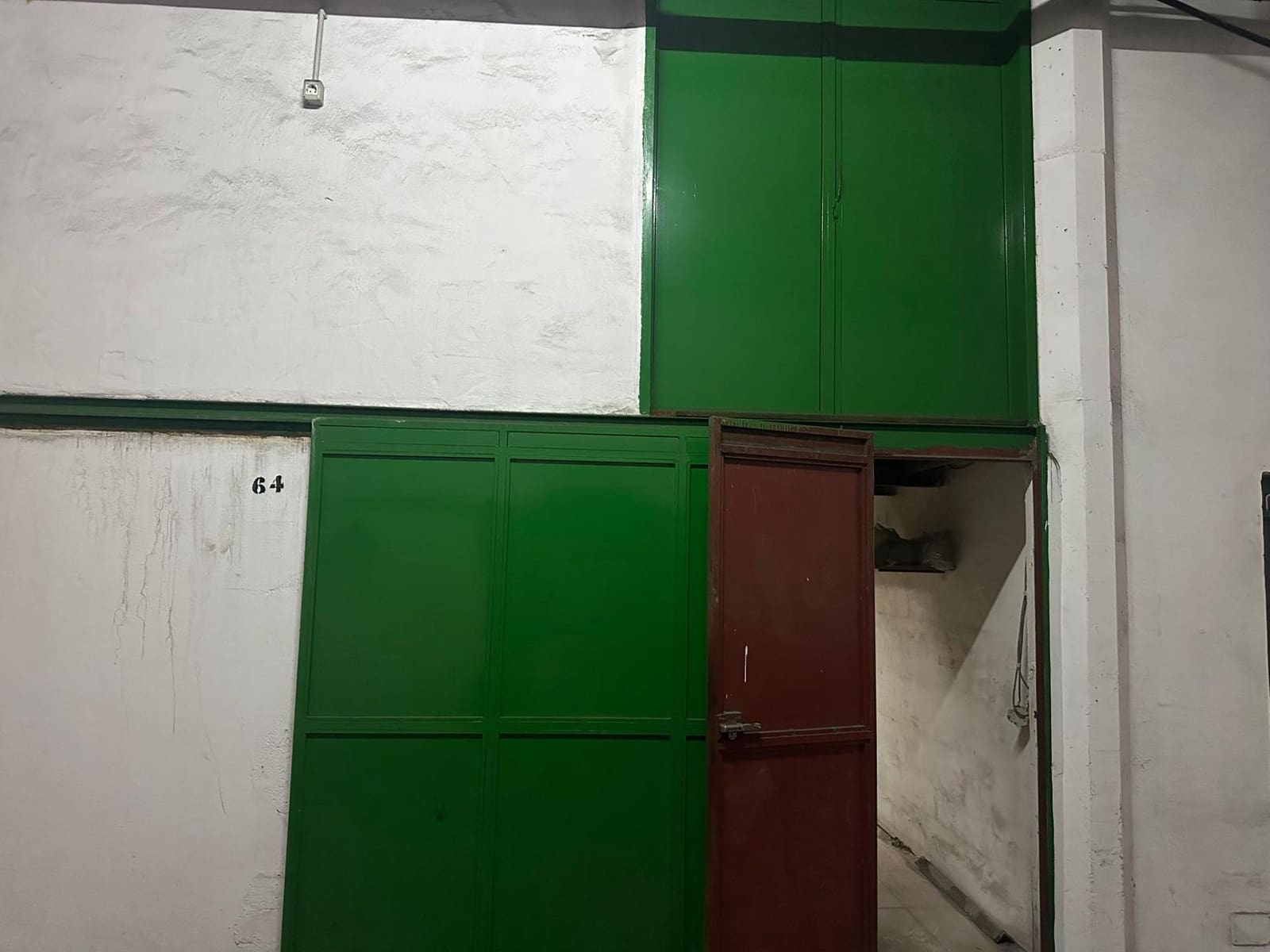 Commercial for sale in San Bartolome de Tirajana - € 110,000 (Ref: 9375288)