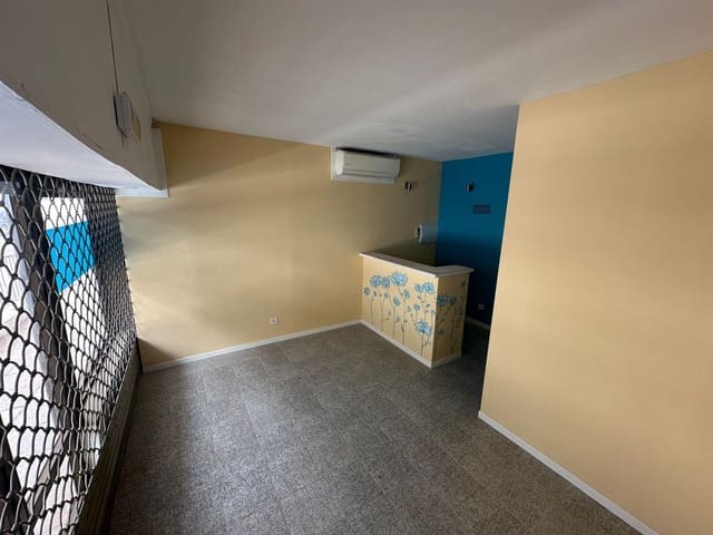 Kommersiell til salgs i San Bartolomé de Tirajana - € 125 000 (Ref: 9390822)