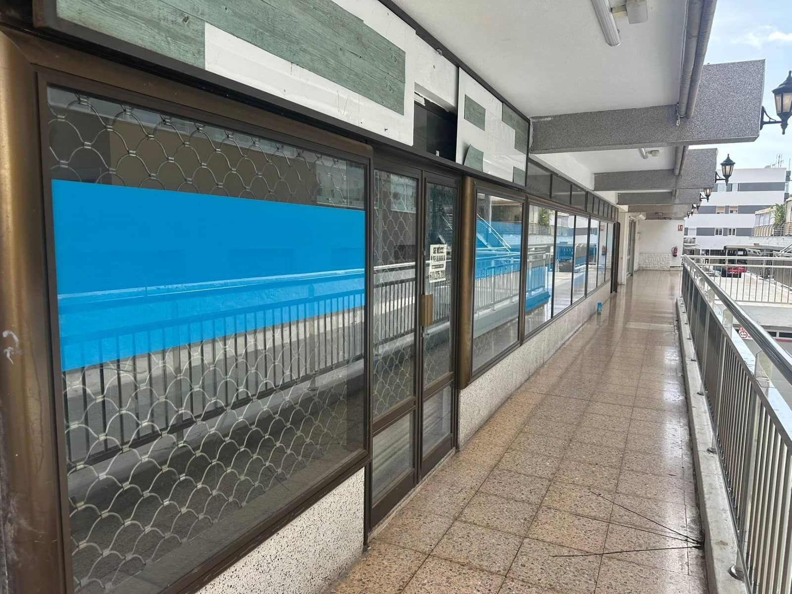 Commercial for sale in San Bartolome de Tirajana - € 125,000 (Ref: 9390822)