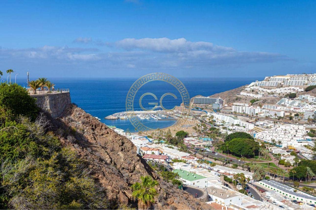 3 makuuhuone Huvila vuokrattavana paikassa Puerto Rico mukana uima-altaan - 5 000 € (Ref: 9406801)