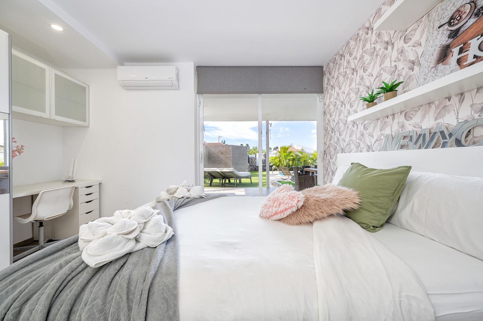 6 quarto Moradia para venda em San Bartolome de Tirajana com piscina - 2 490 000 € (Ref: 9431052)