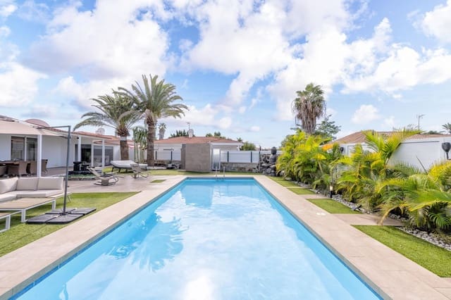 6 makuuhuone Huvila myytävänä paikassa San Bartolomé de Tirajana mukana uima-altaan - 2 490 000 € (Ref: 9431052)