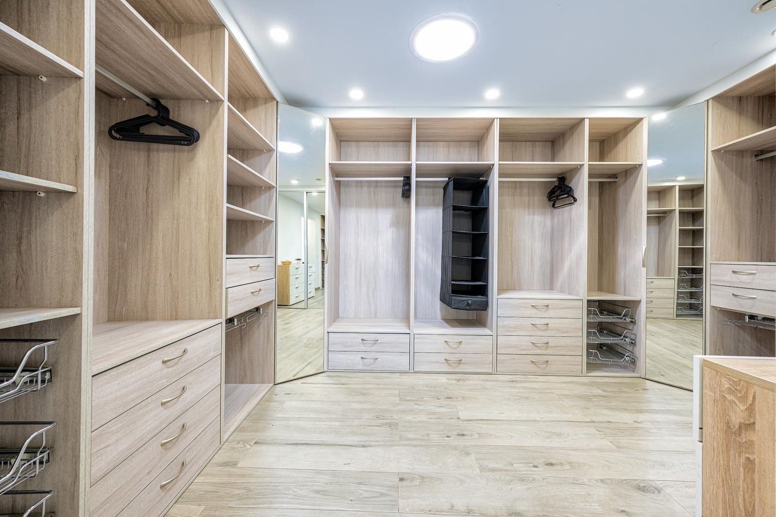 6 quarto Moradia para venda em San Bartolome de Tirajana com piscina - 2 490 000 € (Ref: 9431052)