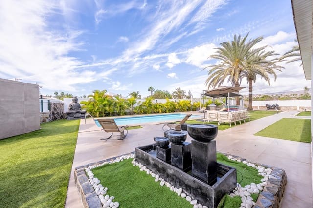 6 makuuhuone Huvila myytävänä paikassa San Bartolomé de Tirajana mukana uima-altaan - 2 490 000 € (Ref: 9431052)