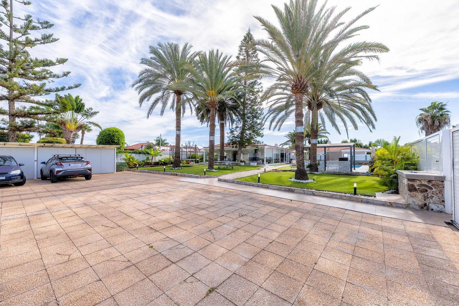 6 quarto Moradia para venda em San Bartolome de Tirajana com piscina - 2 490 000 € (Ref: 9431052)