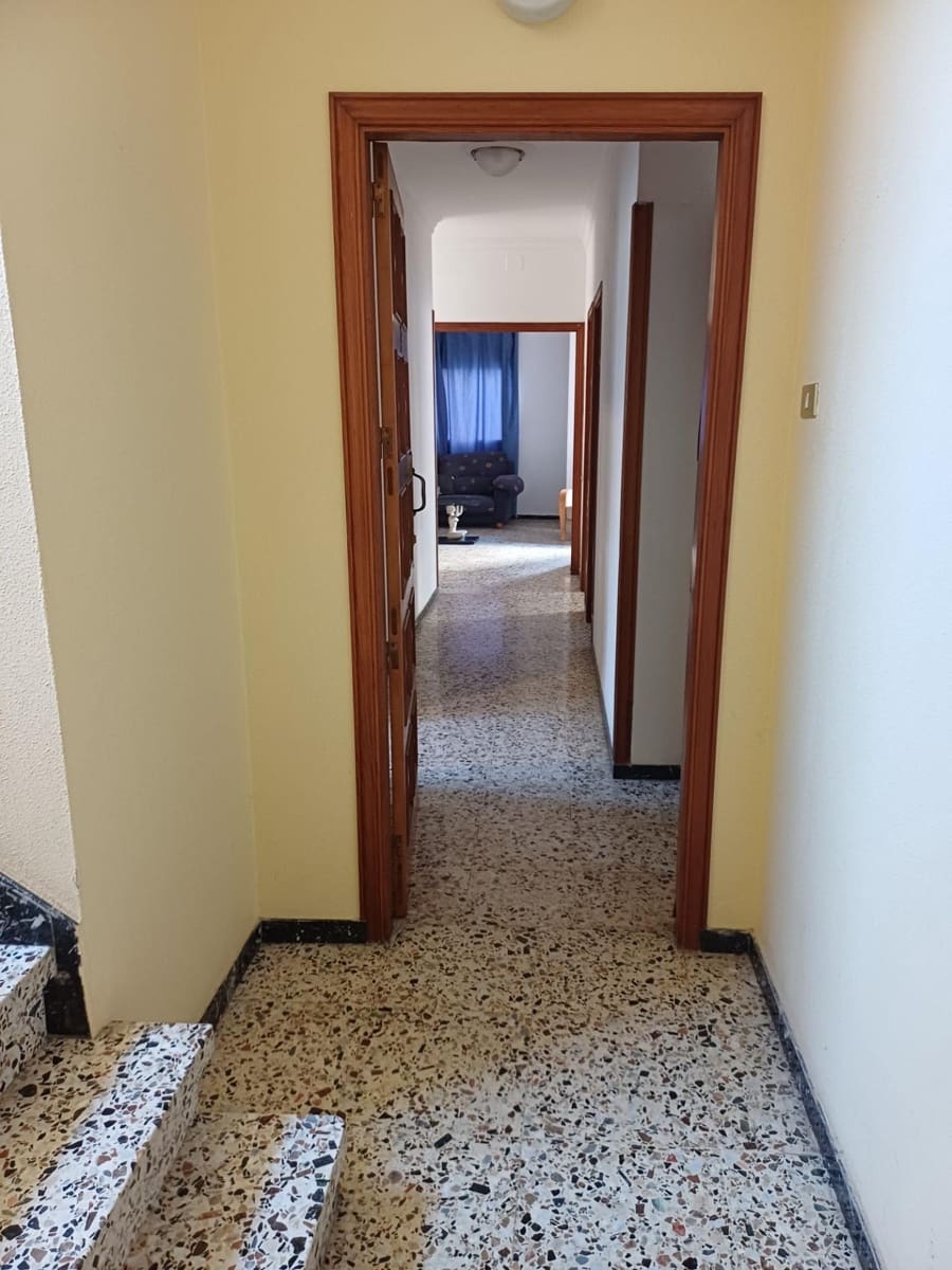 3 sypialnia Mieszkanie do wynajęcia w Las Palmas de Gran Canaria - 1 050 € (Ref: 9462049)