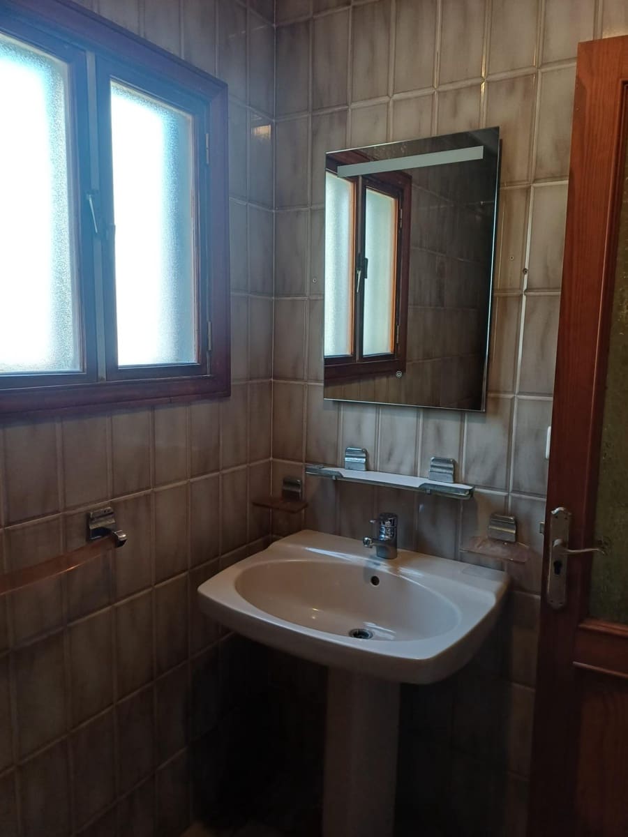 3 sypialnia Mieszkanie do wynajęcia w Las Palmas de Gran Canaria - 1 050 € (Ref: 9462049)
