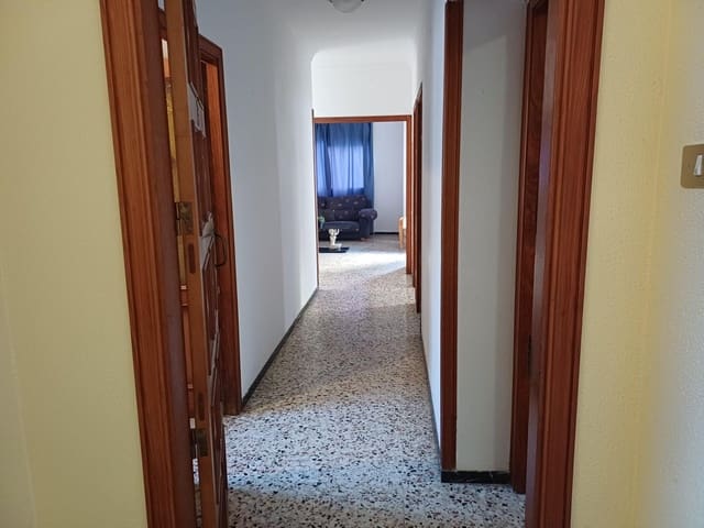 3 sypialnia Mieszkanie do wynajęcia w Guanarteme, Las Palmas de Gran Canaria - 1 050 € (Ref: 9462049)
