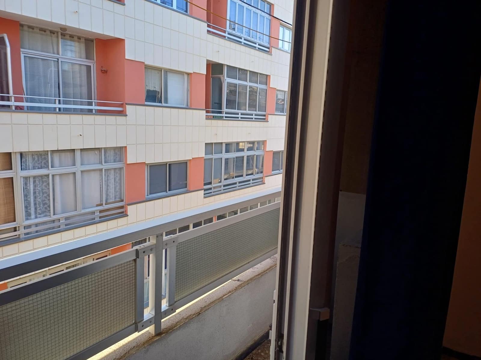 3 sypialnia Mieszkanie do wynajęcia w Las Palmas de Gran Canaria - 1 050 € (Ref: 9462049)