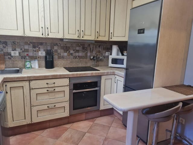 2 sypialnia Apartament do wynajęcia w San Bartolomé de Tirajana - 900 € (Ref: 9462050)