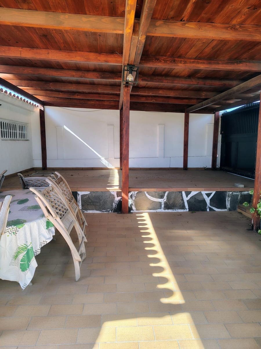 Adosado de 2 habitaciones en Playa del Inglés en alquiler con piscina garaje - 2.000 € (Ref: 9508844)