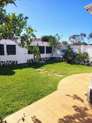 Adosado de 2 habitaciones en Playa del Inglés, San Bartolomé de Tirajana en alquiler con piscina garaje - 2.000 € (Ref: 9508844)