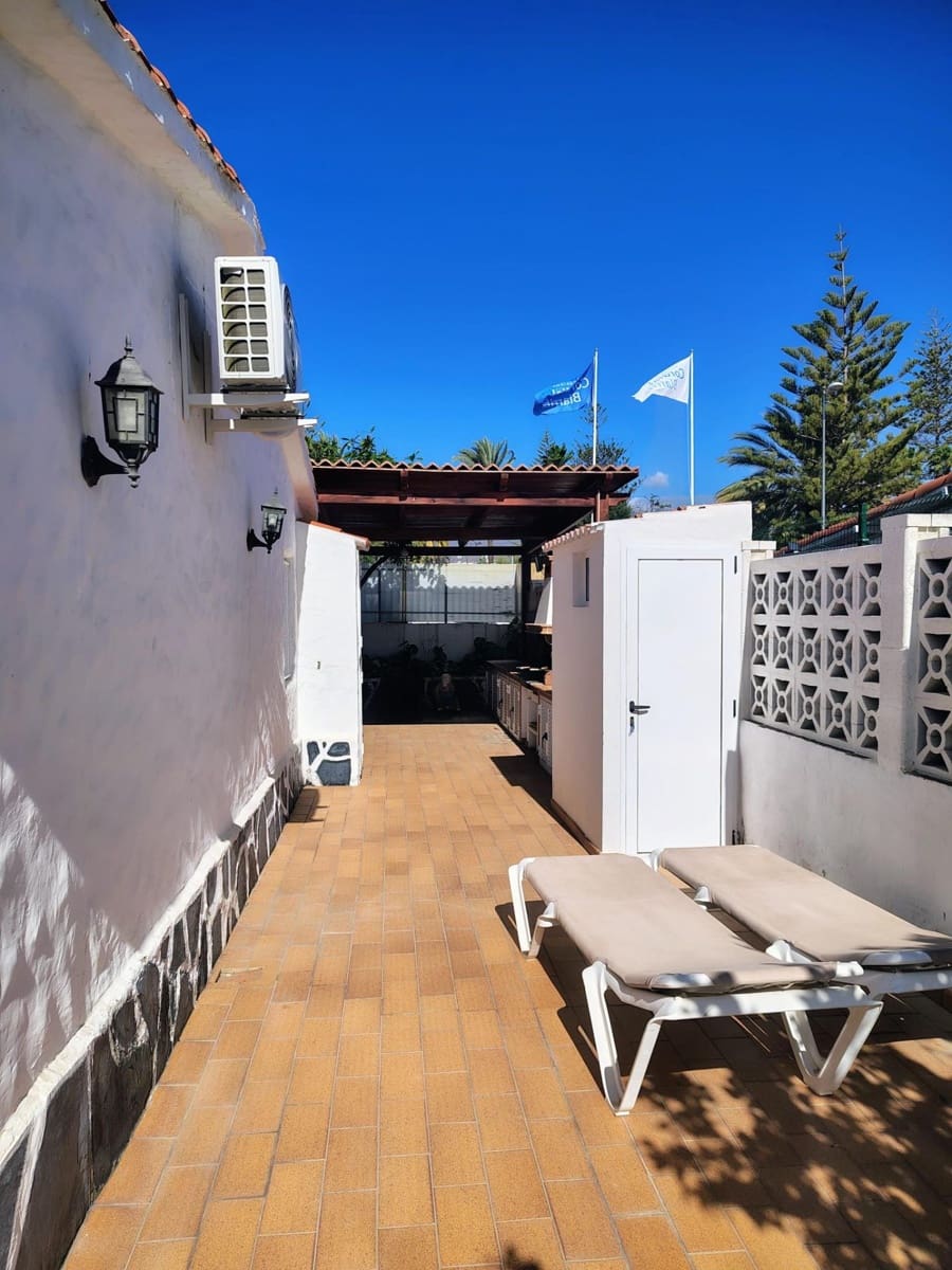 Adosado de 2 habitaciones en Playa del Inglés en alquiler con piscina garaje - 2.000 € (Ref: 9508844)