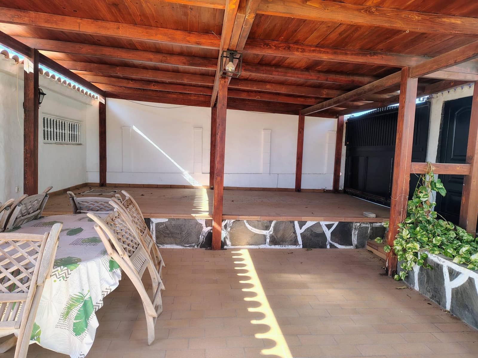 Adosado de 2 habitaciones en Playa del Inglés en alquiler con piscina garaje - 2.000 € (Ref: 9508844)