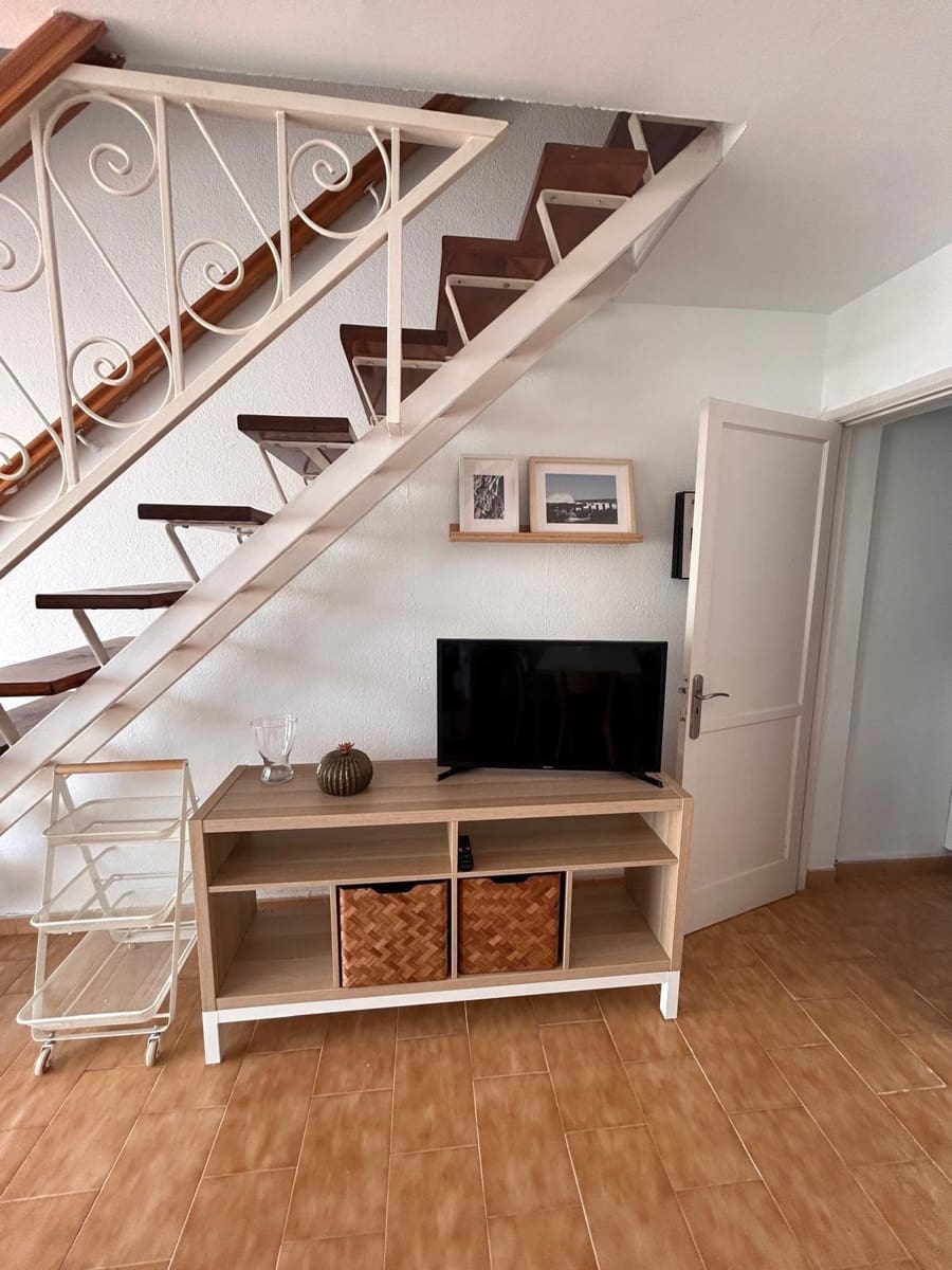 2 makuuhuone Huoneisto vuokrattavana paikassa Playa del Ingles mukana uima-altaan - 1 200 € (Ref: 9524267)