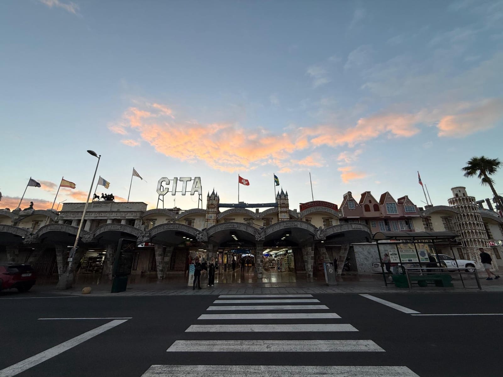 Business for sale in Playa del Ingles - € 158,500 (Ref: 9535892)