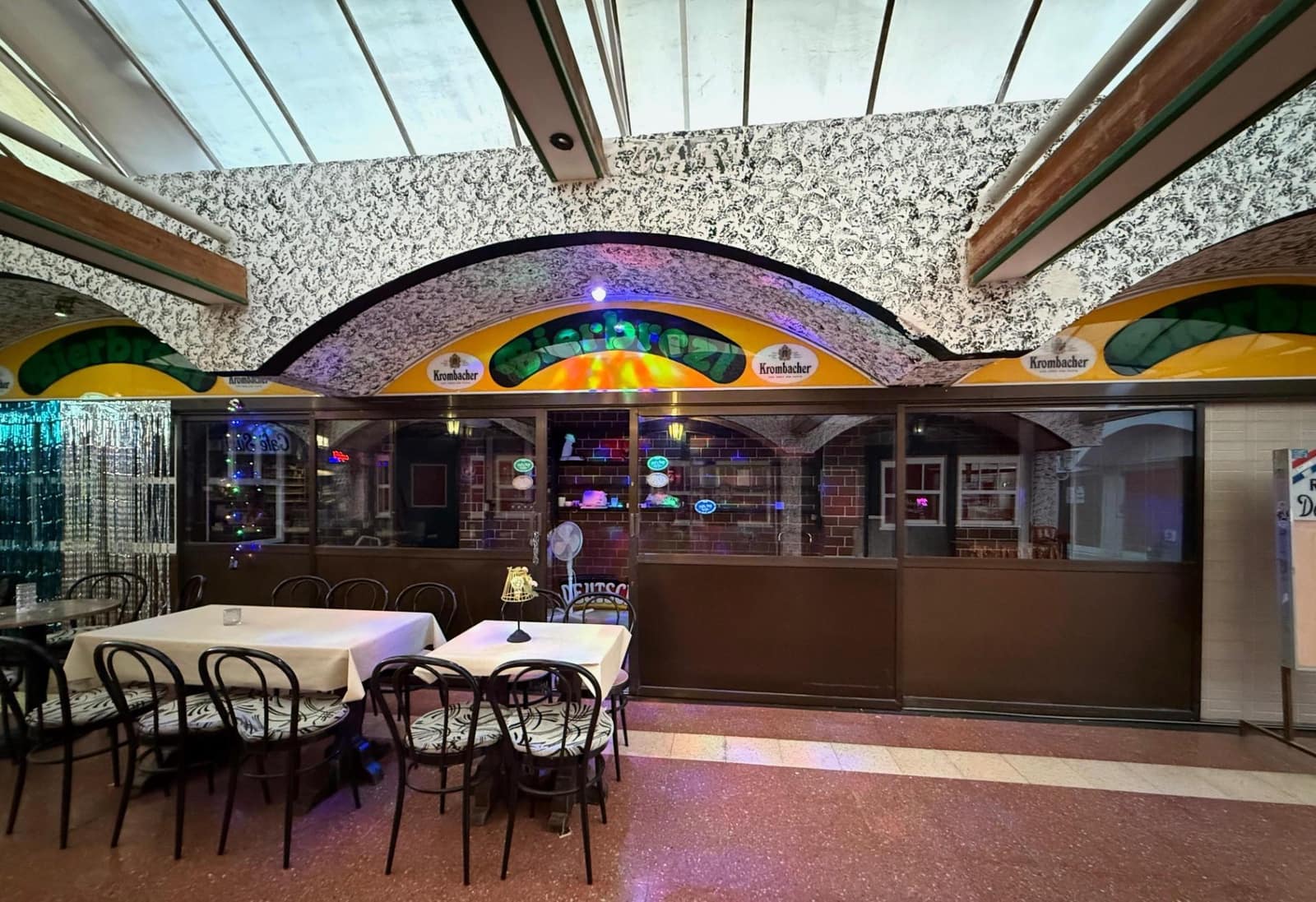 Business for sale in Playa del Ingles - € 158,500 (Ref: 9535892)