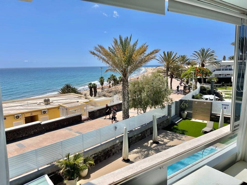 2 soveværelse Lejlighed til leje i San Bartolome de Tirajana med swimmingpool - € 1.650 (Ref: 9565210)