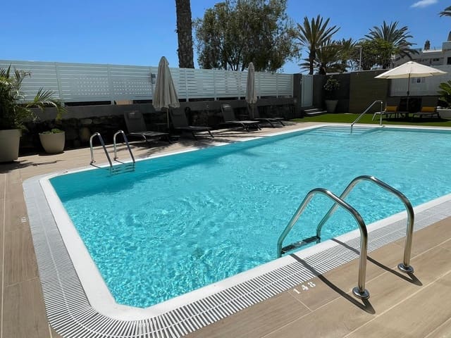 2 soveværelse Lejlighed til leje i San Bartolomé de Tirajana med swimmingpool - € 1.650 (Ref: 9565210)