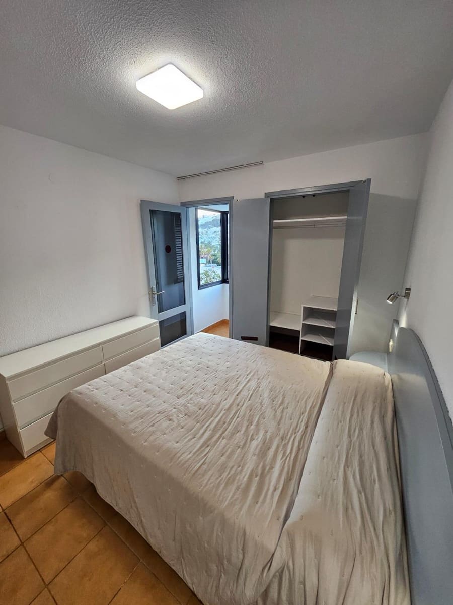 Apartamento de 2 habitaciones en Puerto Rico en alquiler - 1.000 € (Ref: 9599493)