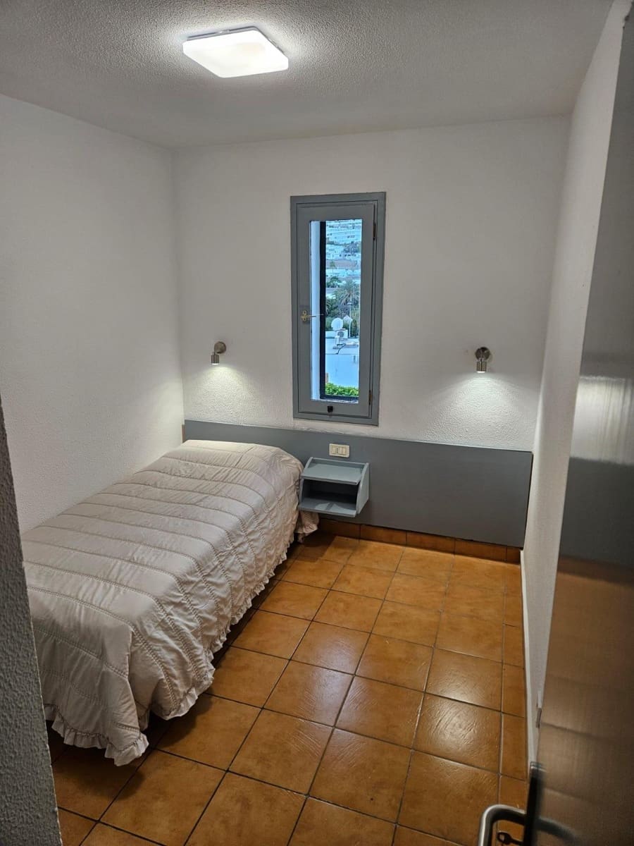 Apartamento de 2 habitaciones en Puerto Rico en alquiler - 1.000 € (Ref: 9599493)