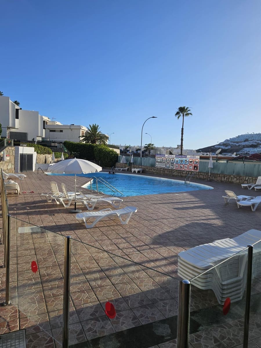 Apartamento de 2 habitaciones en Puerto Rico en alquiler - 1.000 € (Ref: 9599493)