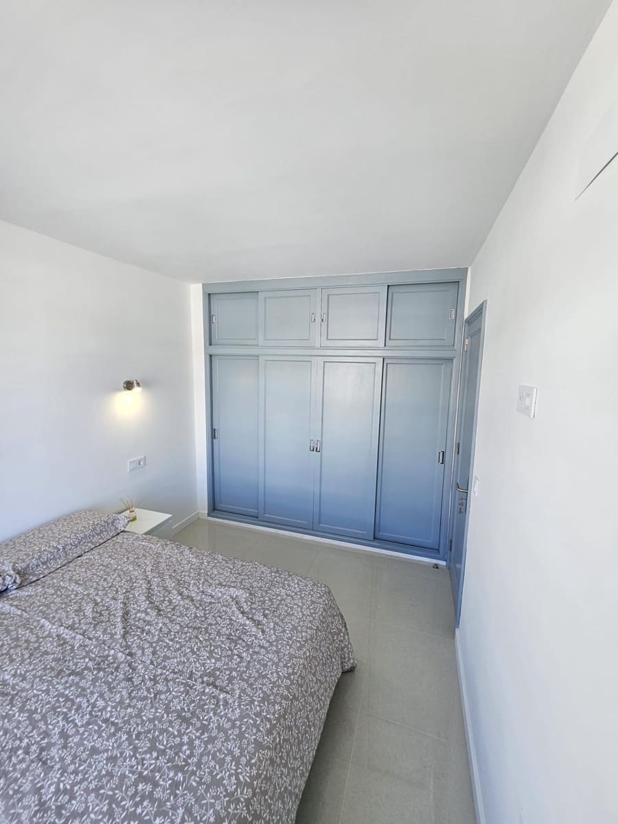 Apartamento de 2 habitaciones en Puerto Rico en alquiler - 1.100 € (Ref: 9599494)