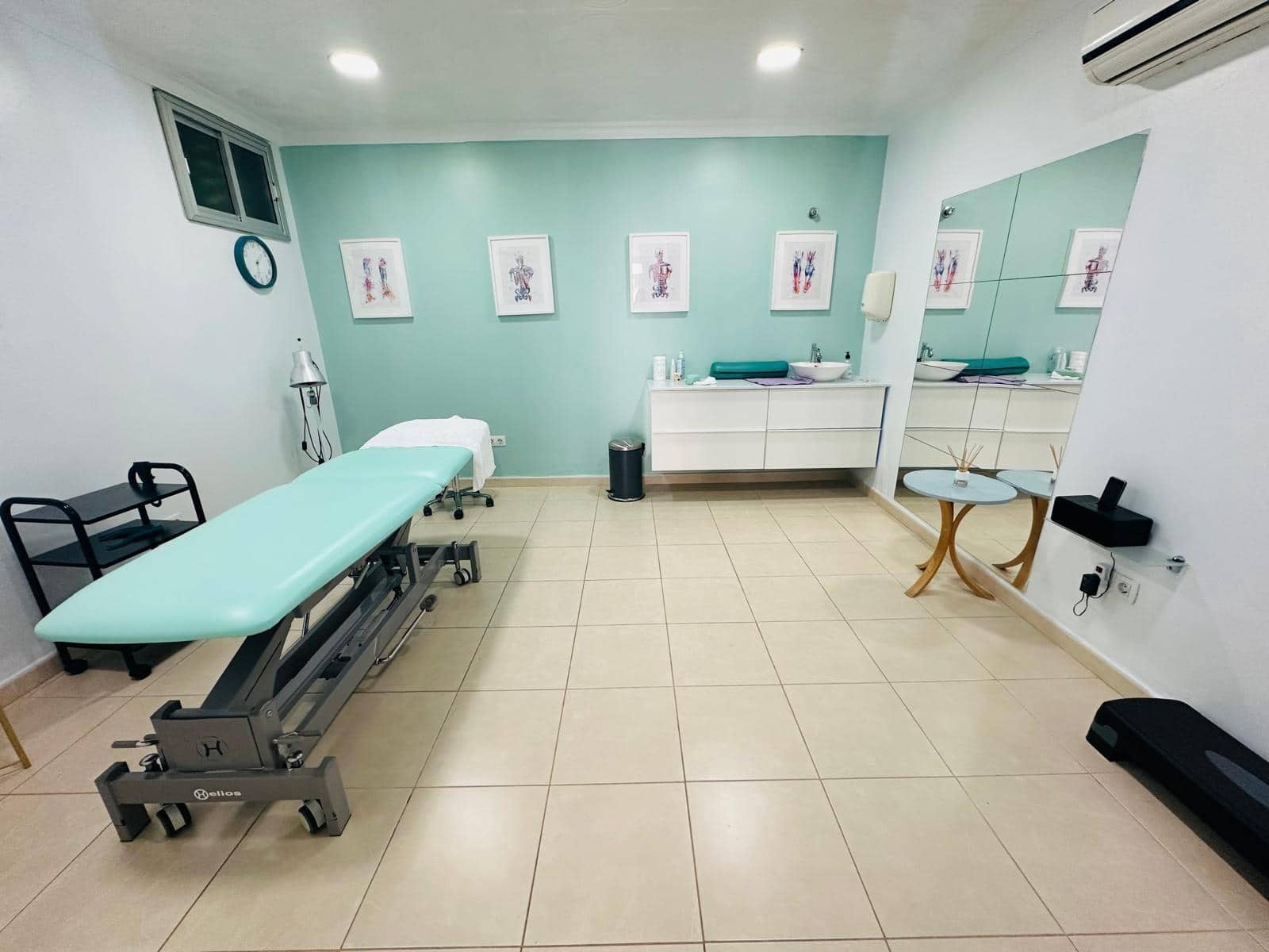 Comercial para venda em San Bartolome de Tirajana - 126 500 € (Ref: 9627461)