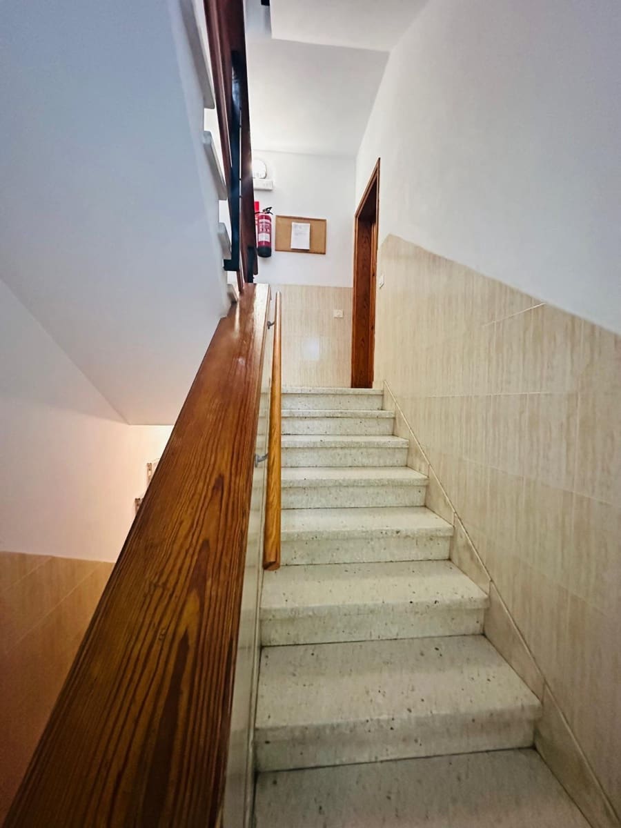 3 bedroom Apartment for sale in Santa Lucia de Tirajana with garage - € 208,000 (Ref: 9659391)