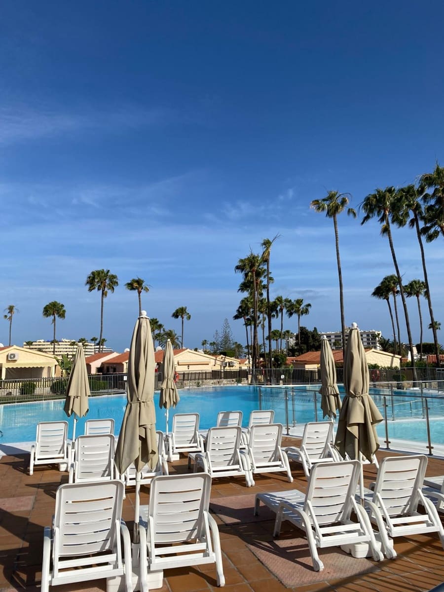 1 sovrum Bungalow att hyra i Playa del Ingles med pool - 1 400 € (Ref: 9674174)