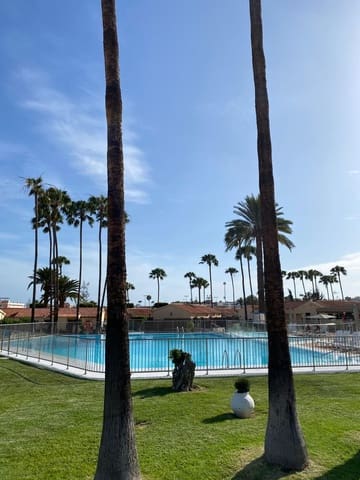 1 sovrum Bungalow att hyra i Playa del Inglés, San Bartolomé de Tirajana med pool - 1 400 € (Ref: 9674174)