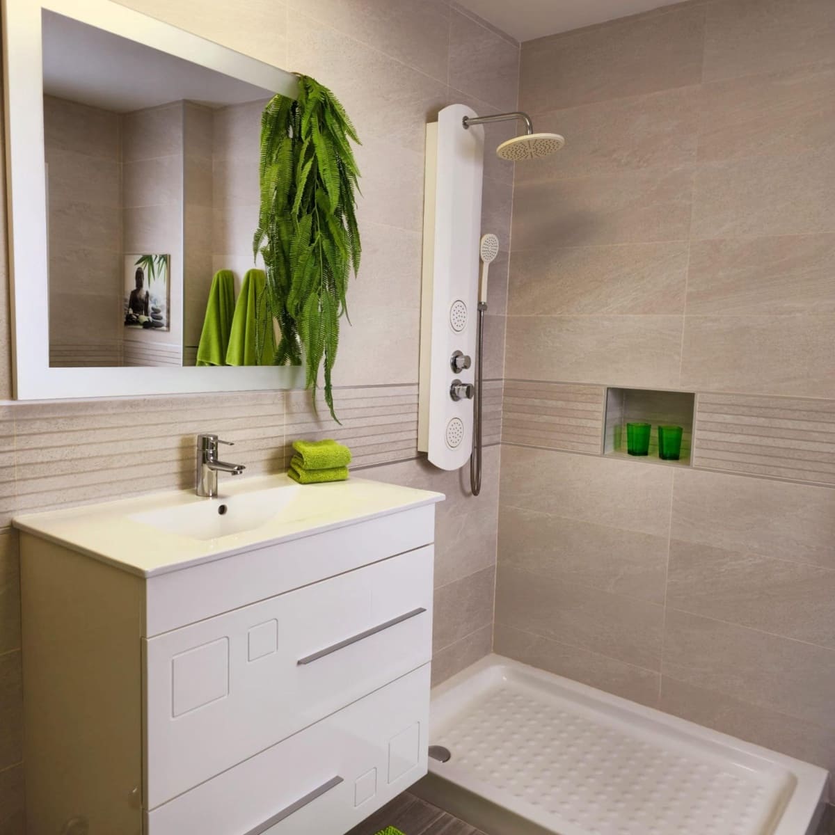 Chalet de 4 habitaciones en Montaña la Data en venta con piscina garaje - 1.475.000 € (Ref: 9690572)