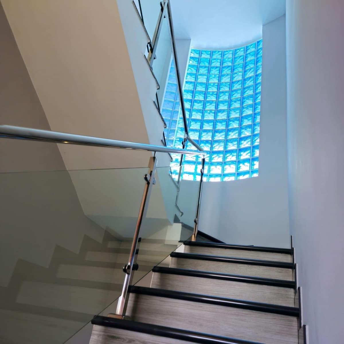 Chalet de 4 habitaciones en Montaña la Data en venta con piscina garaje - 1.475.000 € (Ref: 9690572)