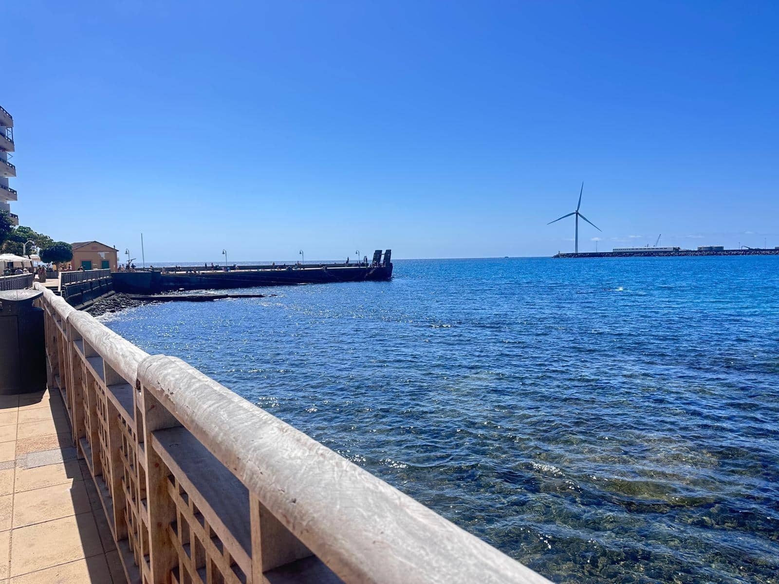 3 bedroom Apartment for rent in Arinaga - € 1,000 (Ref: 9695298)