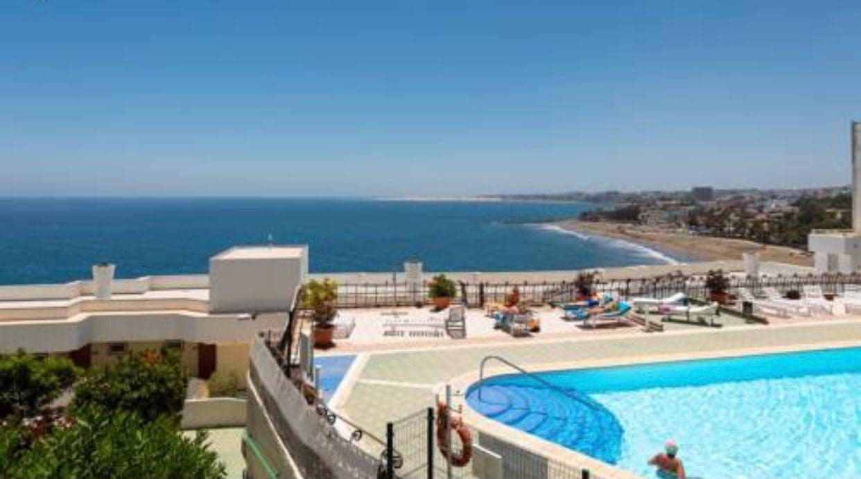 Apartamento de 1 habitación en San Bartolomé de Tirajana en alquiler con piscina - 1.600 € (Ref: 9698808)