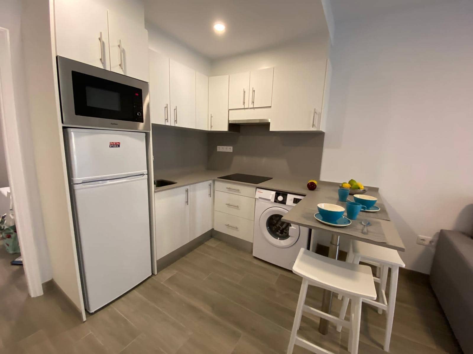 1 quarto Apartamento para arrendar em San Bartolome de Tirajana com piscina - 1 000 € (Ref: 9729318)