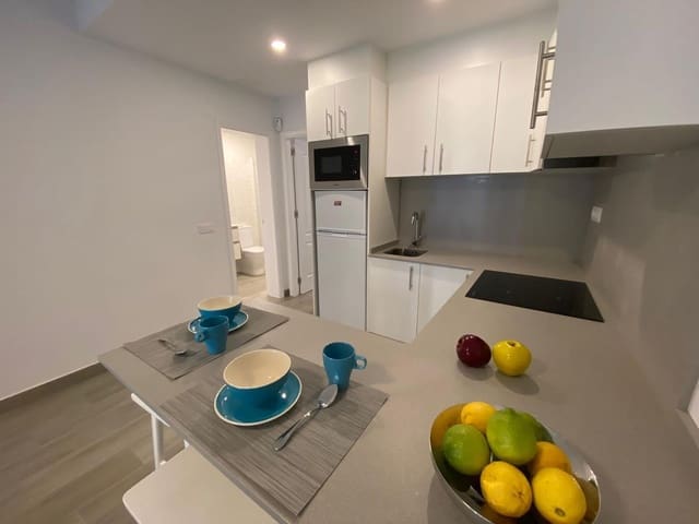 Apartamento de 1 habitación en San Bartolomé de Tirajana en alquiler con piscina - 1.000 € (Ref: 9729318)