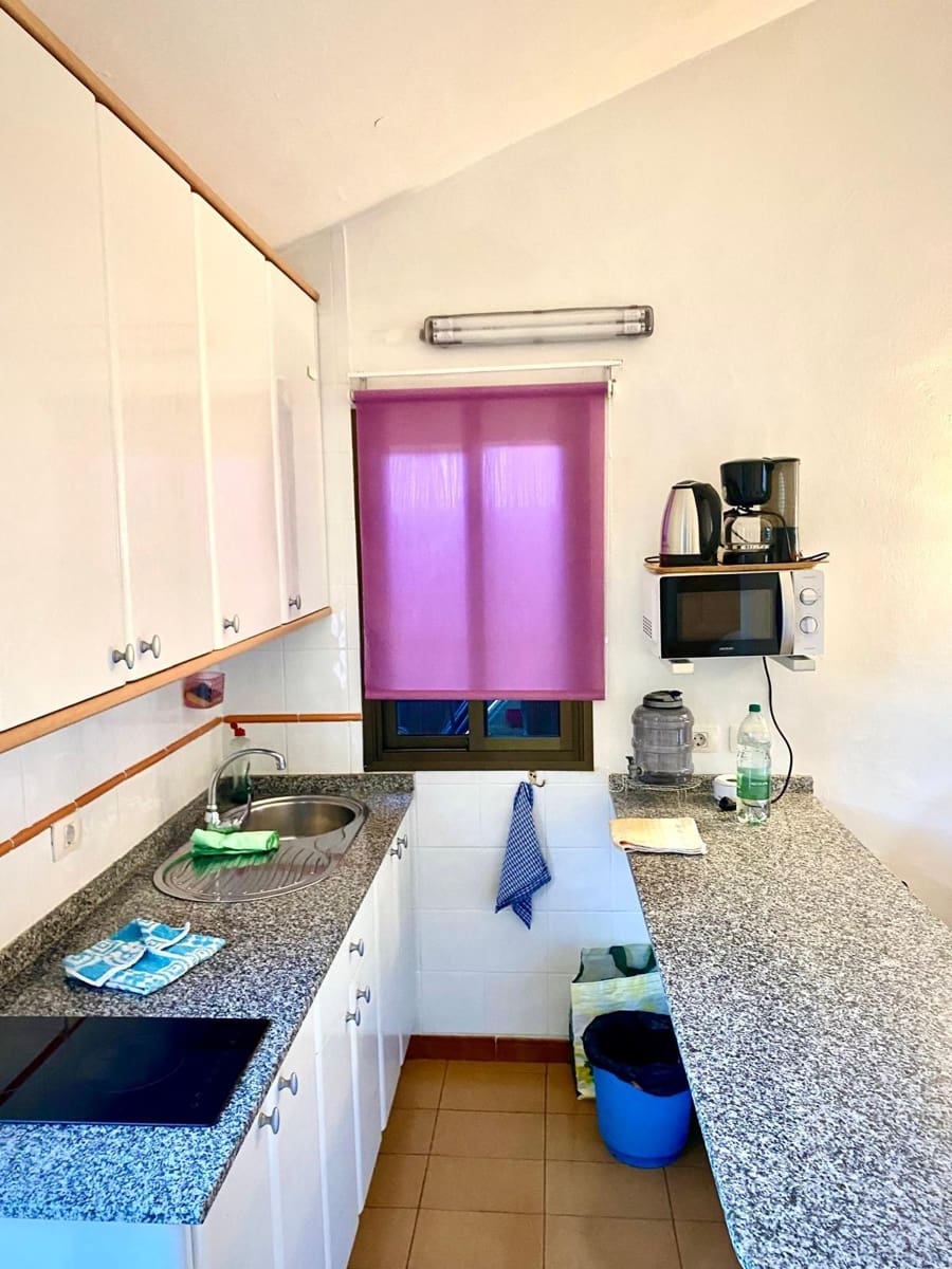 1 bedroom Bungalow for rent in Playa del Ingles with pool - € 1,150 (Ref: 9729319)