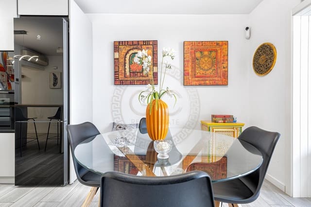 2 soverom Rekkehus til salgs i Playa del Inglés, San Bartolomé de Tirajana med svømmebasseng - € 350 000 (Ref: 9735558)