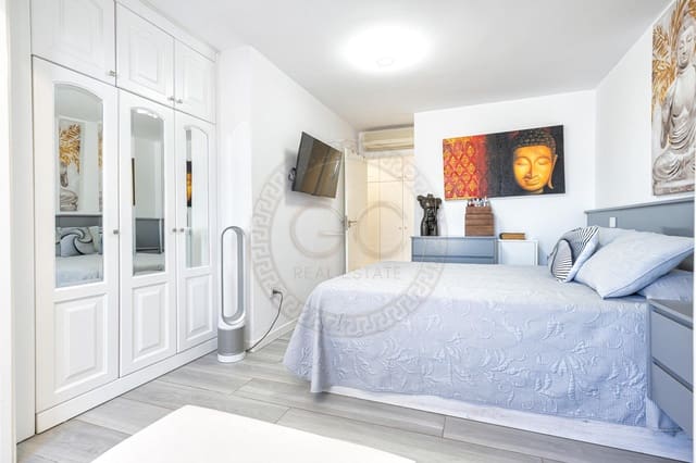 2 soverom Rekkehus til salgs i Playa del Inglés, San Bartolomé de Tirajana med svømmebasseng - € 350 000 (Ref: 9735558)