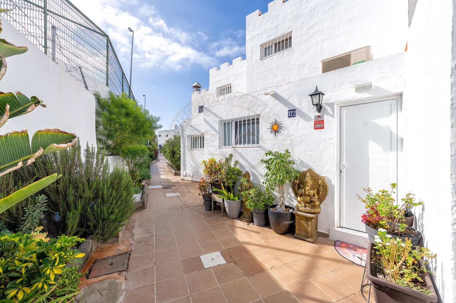 2 soverom Rekkehus til salgs i Playa del Ingles med svømmebasseng - € 350 000 (Ref: 9735558)