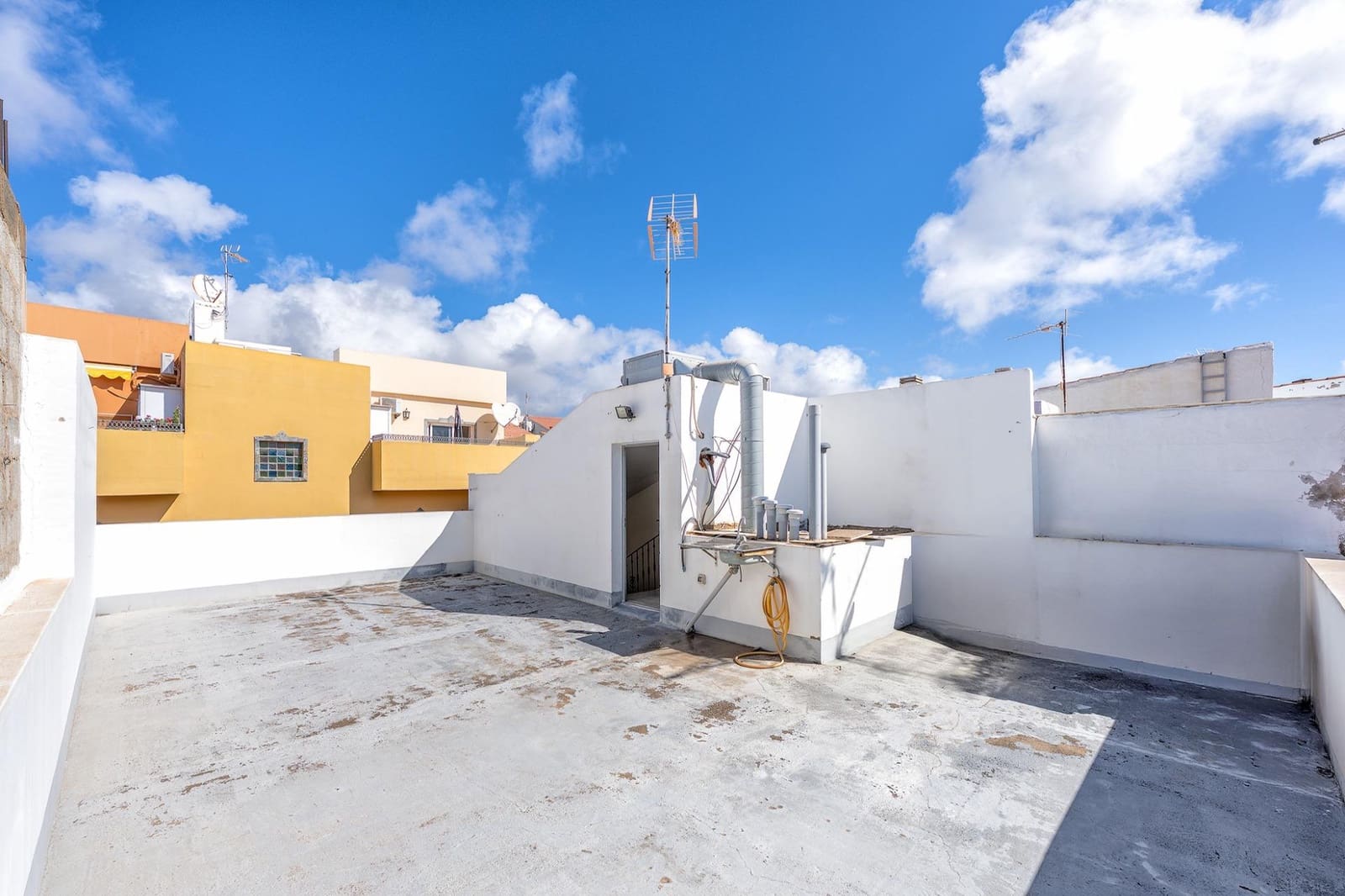 4 soverom Rekkehus til salgs i El Tablero med garasje - € 499 900 (Ref: 9735560)