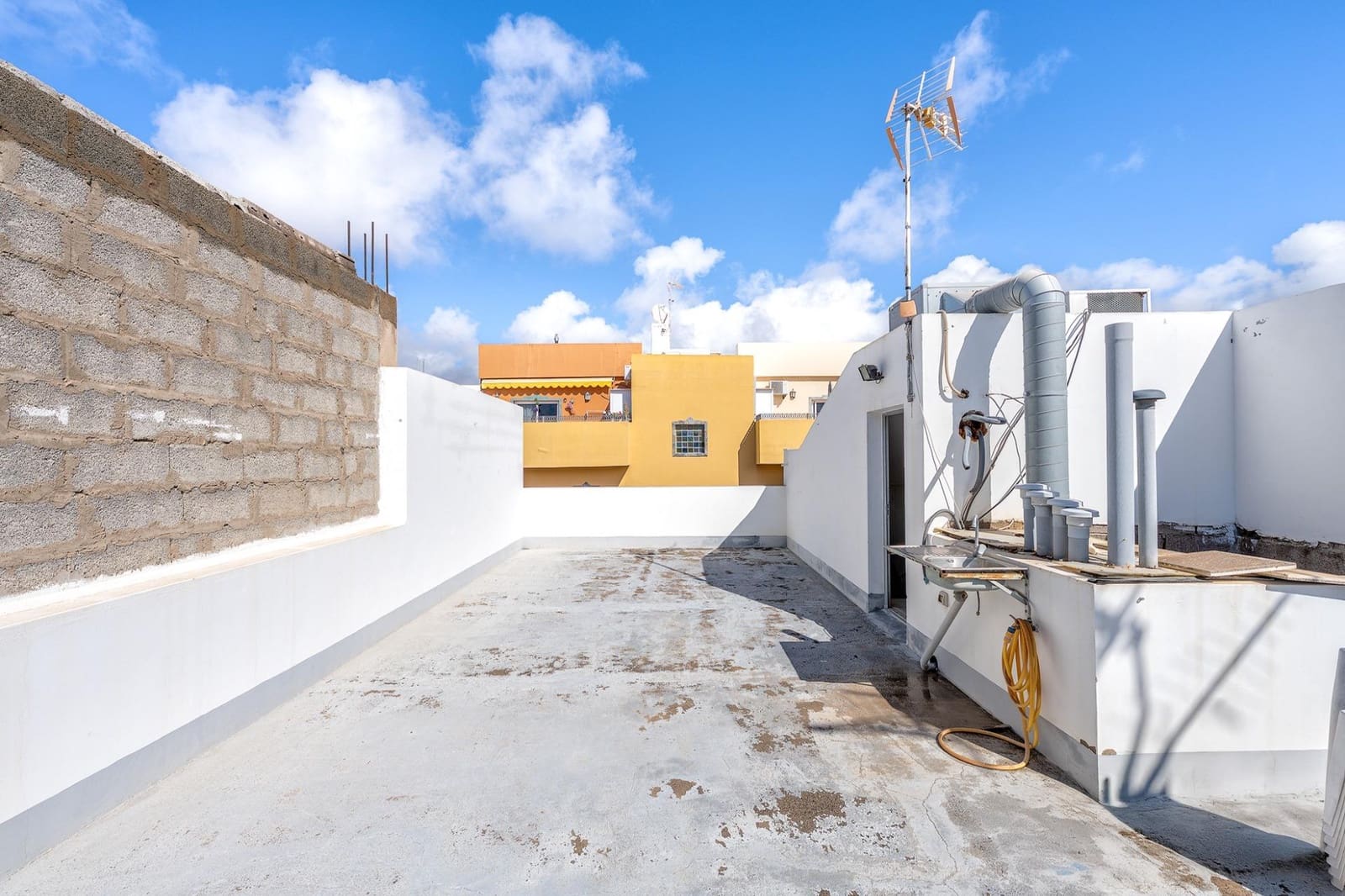 4 soverom Rekkehus til salgs i El Tablero med garasje - € 499 900 (Ref: 9735560)