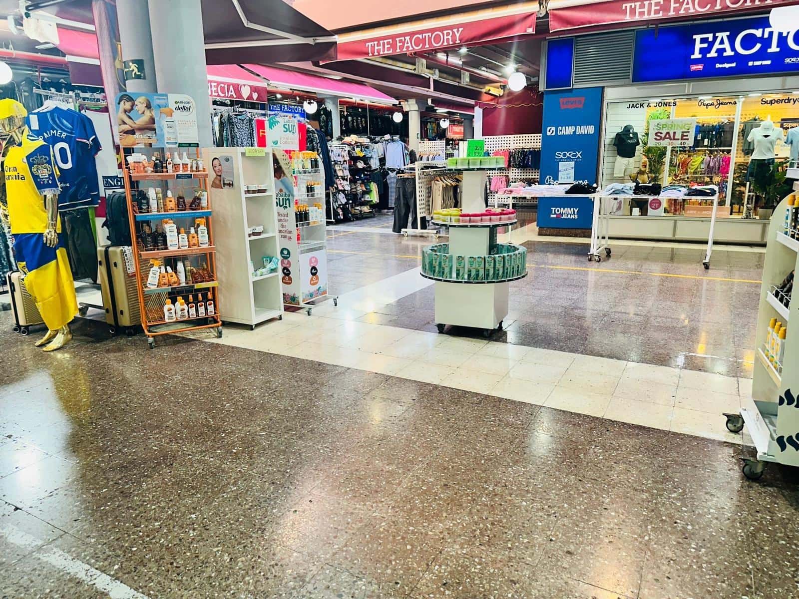 Erhverv til salg i Playa del Ingles - € 6.000 (Ref: 9751988)