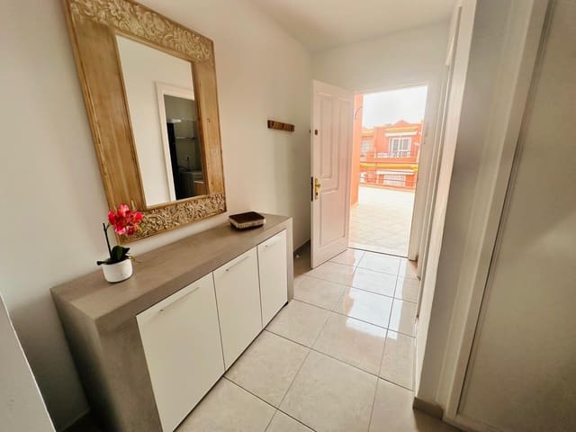 1 slaapkamer Loft te huur in San Bartolomé de Tirajana met zwembad - € 1.000 (Ref: 9755625)