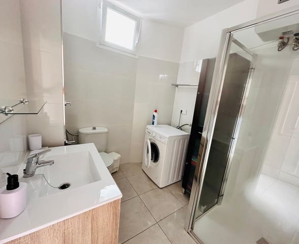 1 slaapkamer Loft te huur in San Bartolomé de Tirajana met zwembad - € 1.000 (Ref: 9755625)