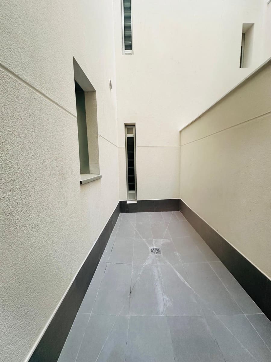 1 soverom Leilighet til salgs i Las Palmas de Gran Canaria med svømmebasseng - € 269 000 (Ref: 9755626)